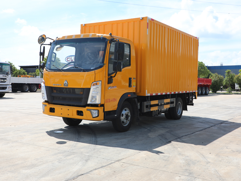 重汽藍牌工具車